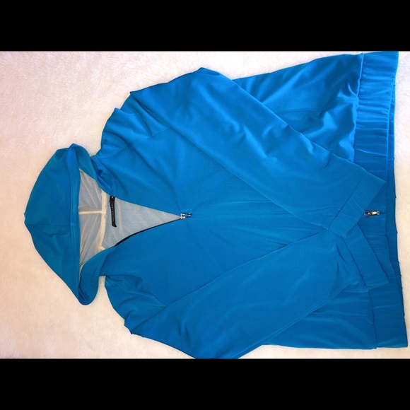 Clearance $15 JOEFFER CAOC ZIP UP HOODIE - Picture 1 of 3